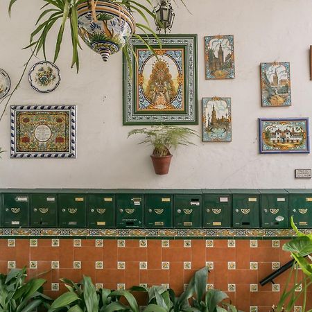 La Casa Del Alfarero Apartment Севиля Екстериор снимка