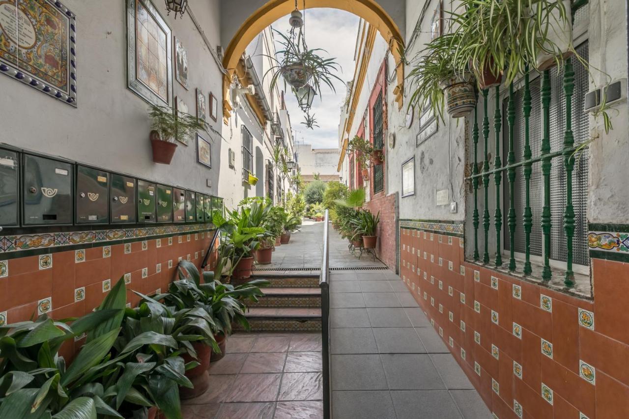La Casa Del Alfarero Apartment Севиля Екстериор снимка